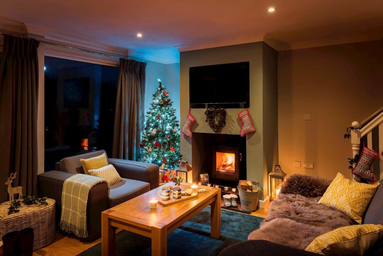 Kingfisher Hot Tub & Log Burner House On Premium Lakeside With Resort Facilities St Columb Major Eksteriør bilde